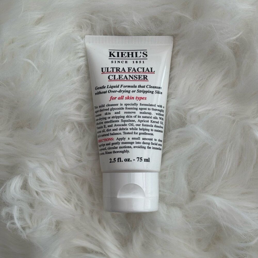 Kiehl’s Ultra Facial Gentle Face Cleanser with Glycerin 2.5 oz / 75 ml